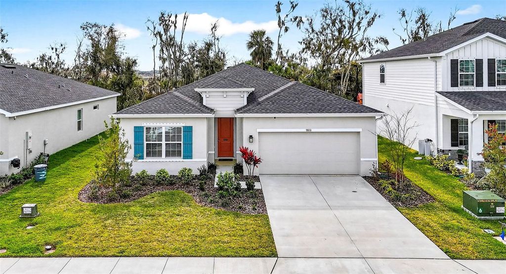 Photo of 9833 Zennia Lane, Parrish, FL 34219 (MLS # TB8472430)