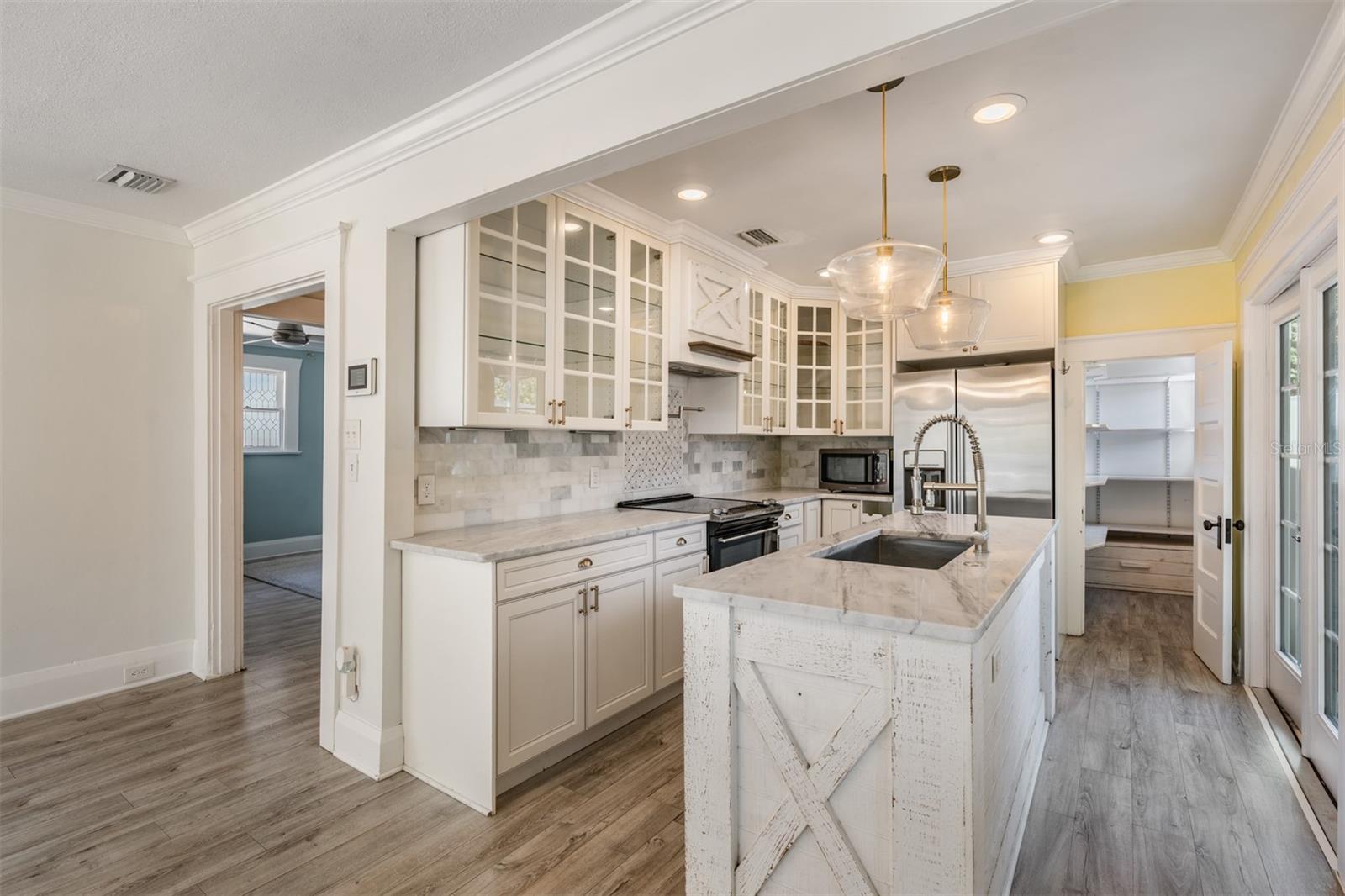 BEULAH - Residential