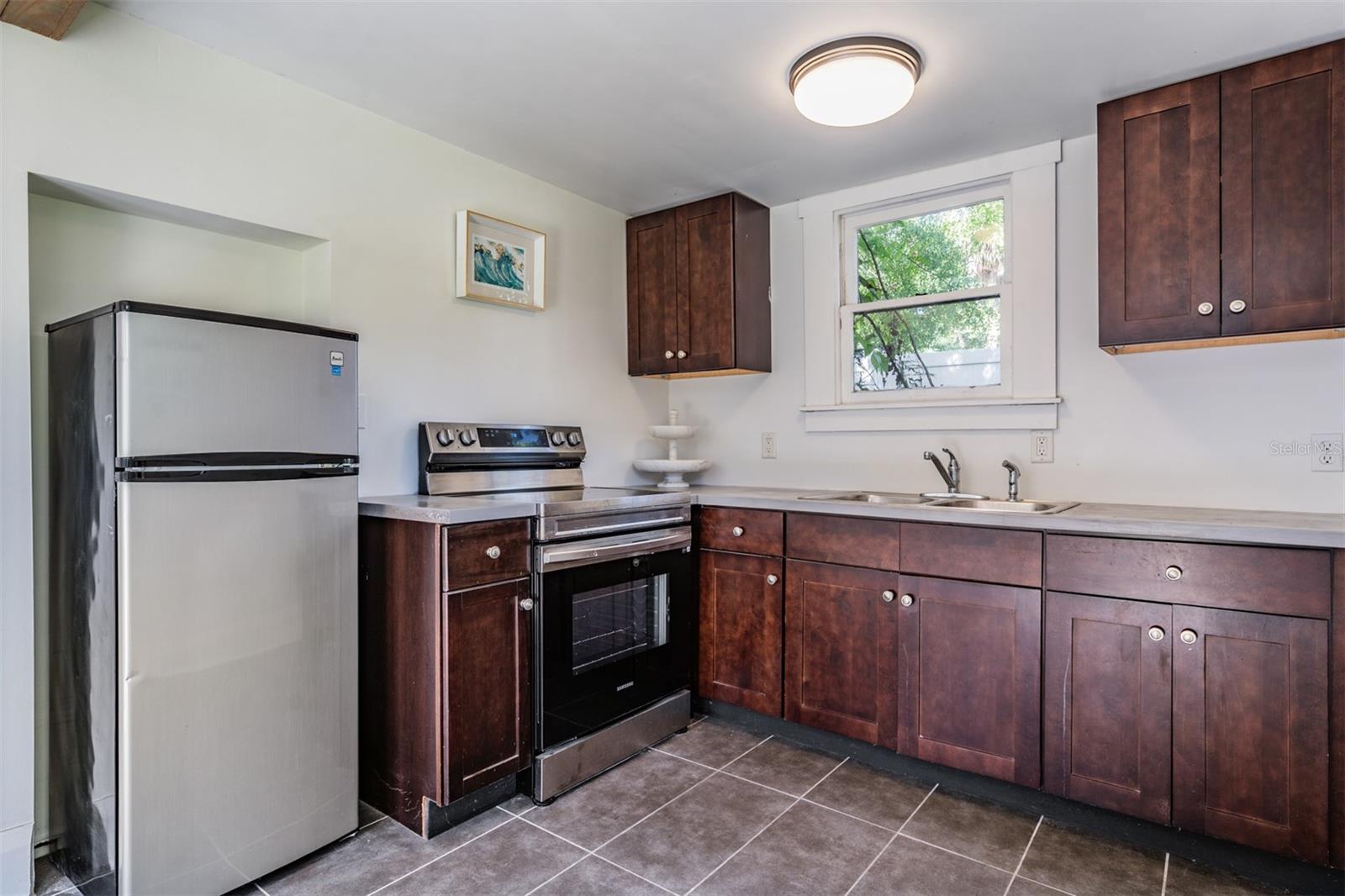 BEULAH - Residential