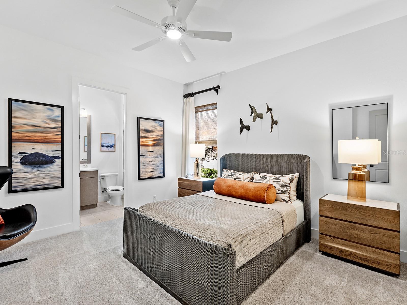 LAKEHOUSE COVE AT WATERSIDE IN LAKEWOOD RANCH - Residential