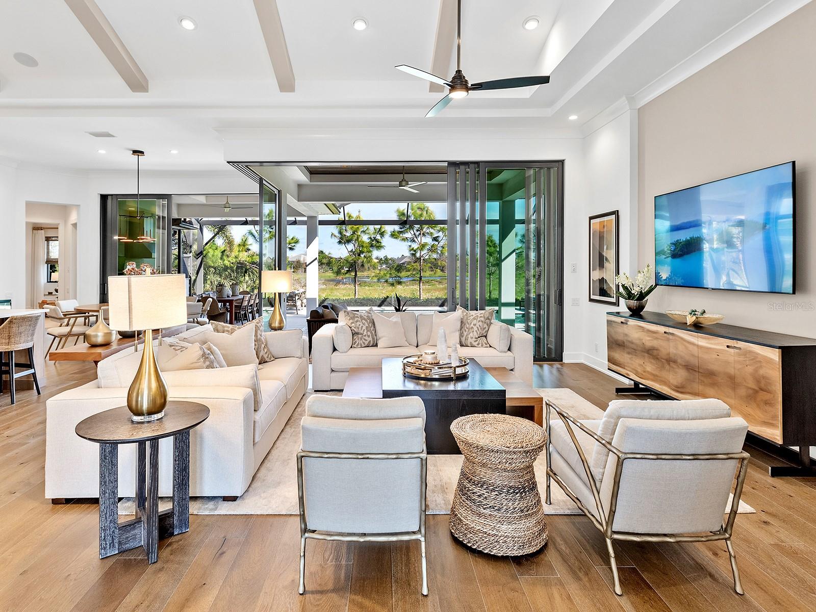 LAKEHOUSE COVE AT WATERSIDE IN LAKEWOOD RANCH - Residential