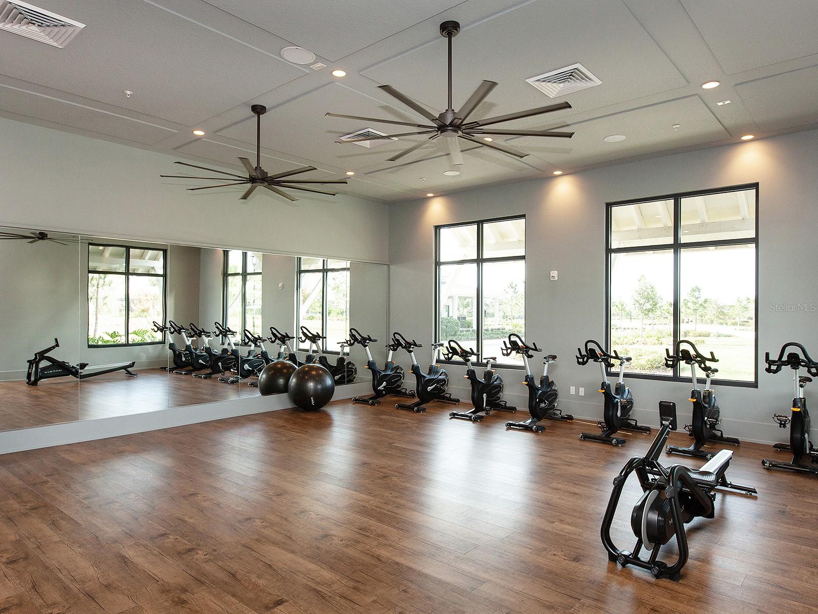 LAKEHOUSE COVE AT WATERSIDE IN LAKEWOOD RANCH - Residential