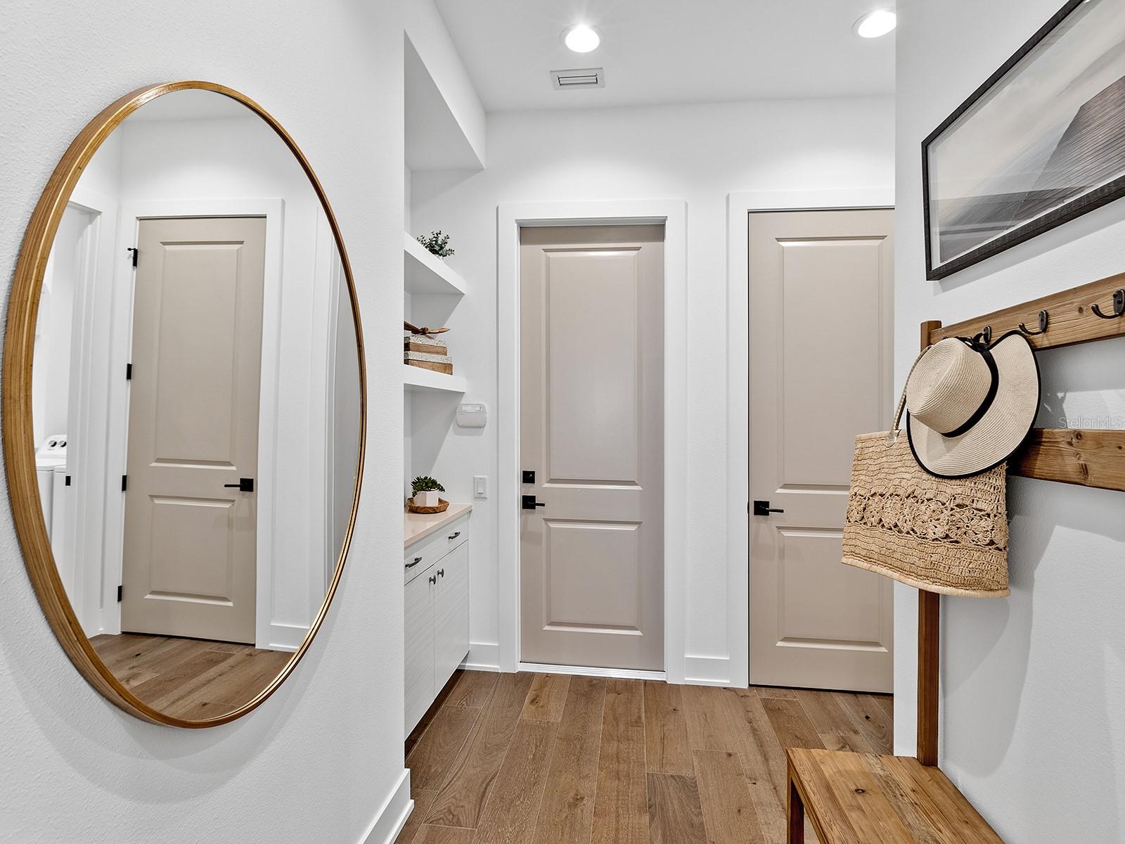 LAKEHOUSE COVE AT WATERSIDE IN LAKEWOOD RANCH - Residential