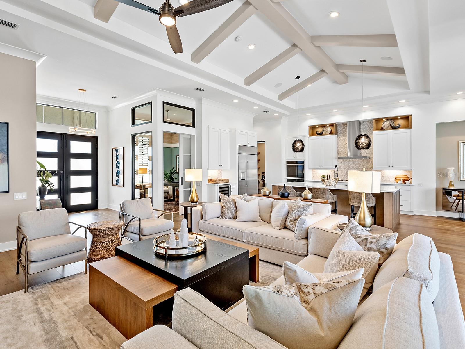 LAKEHOUSE COVE AT WATERSIDE IN LAKEWOOD RANCH - Residential