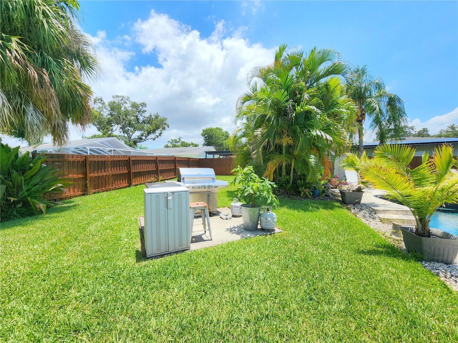 SHERATON SHORES - Residential Lease