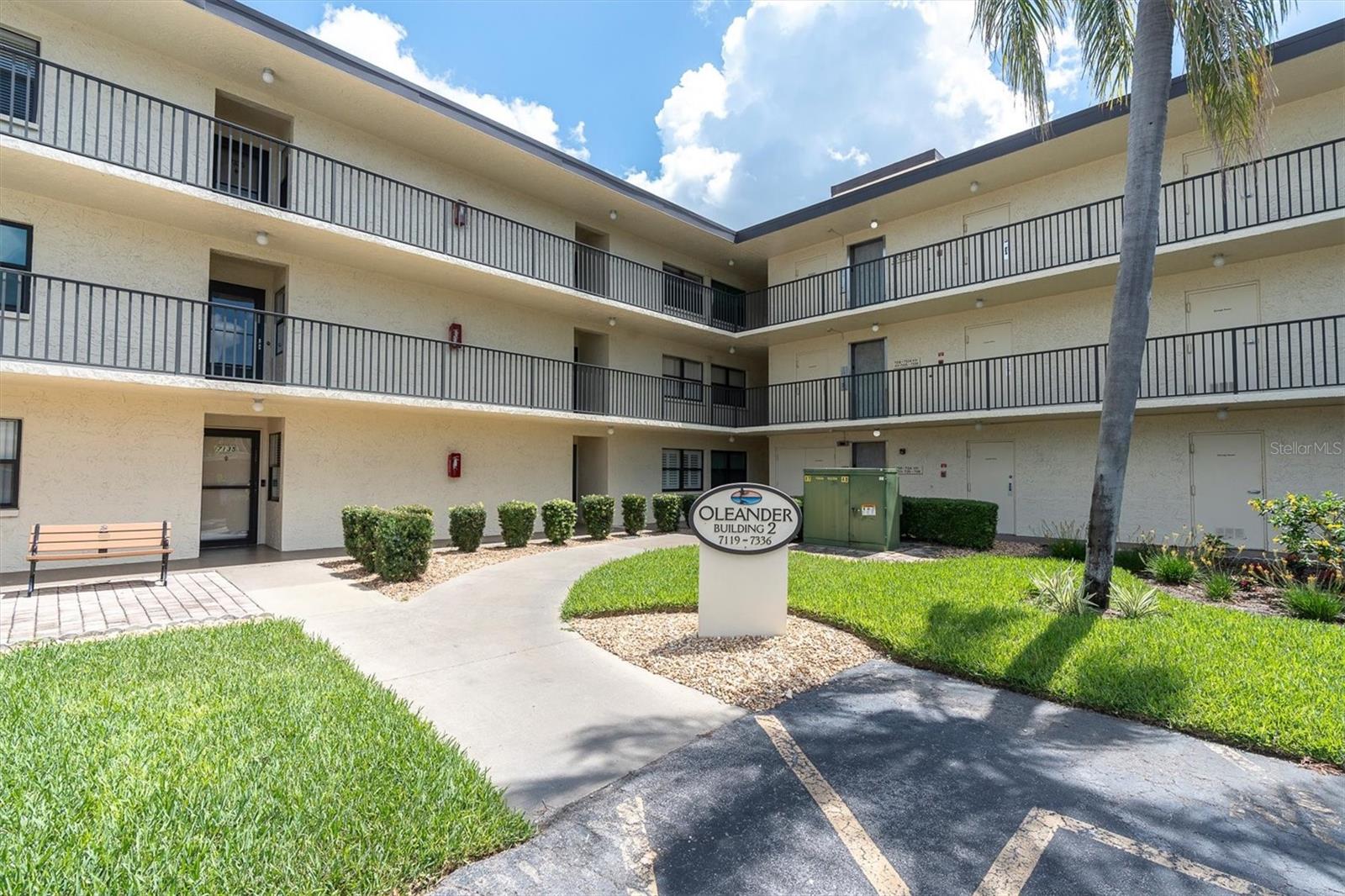 LAKEVIEW OF LARGO SOUTH CONDO - Residential