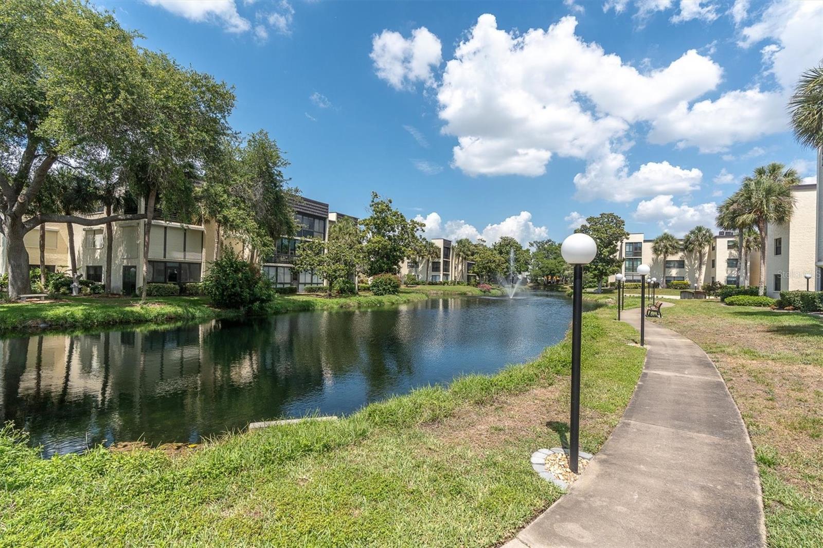 LAKEVIEW OF LARGO SOUTH CONDO - Residential
