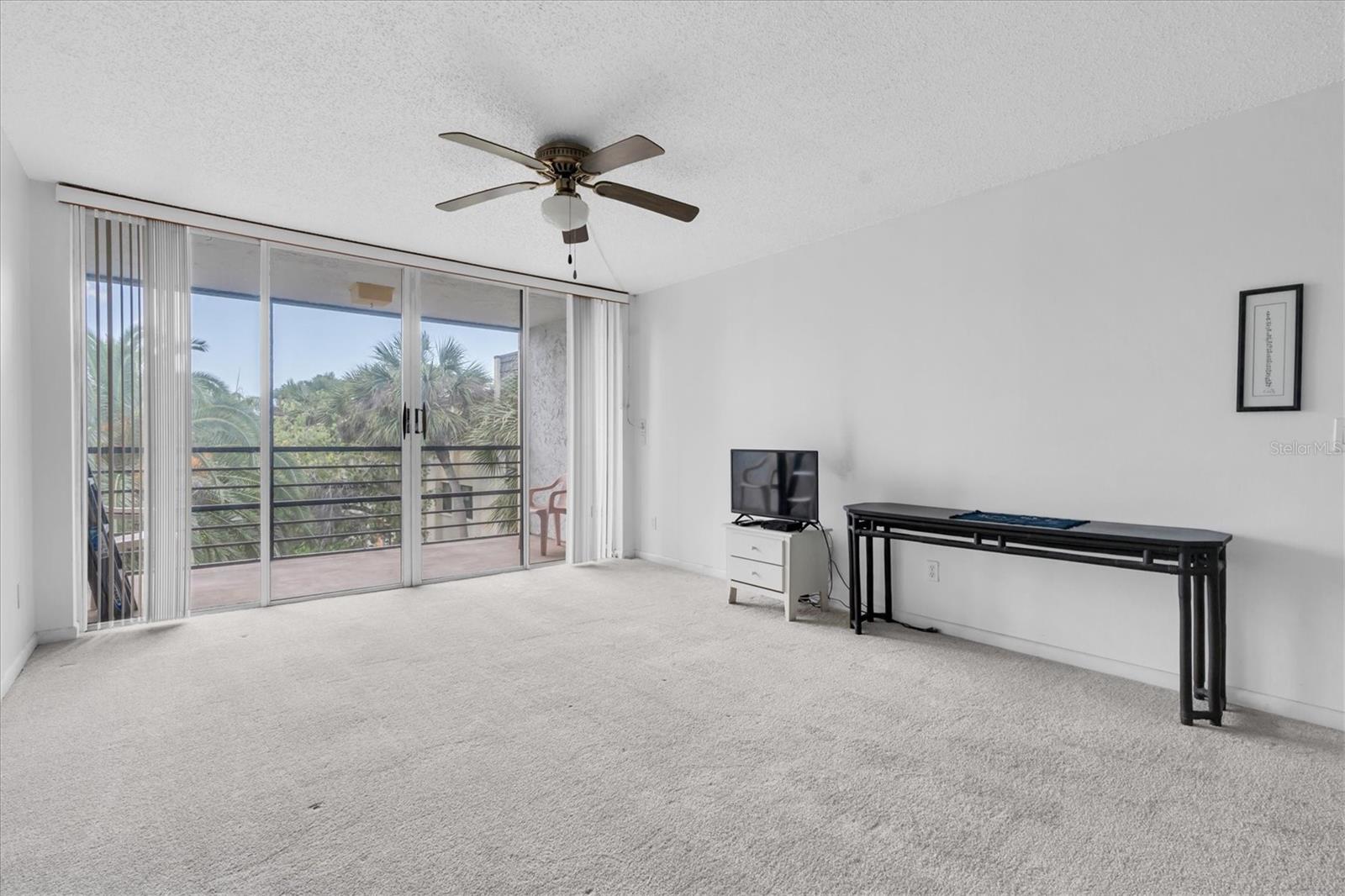 LAKEVIEW OF LARGO SOUTH CONDO - Residential