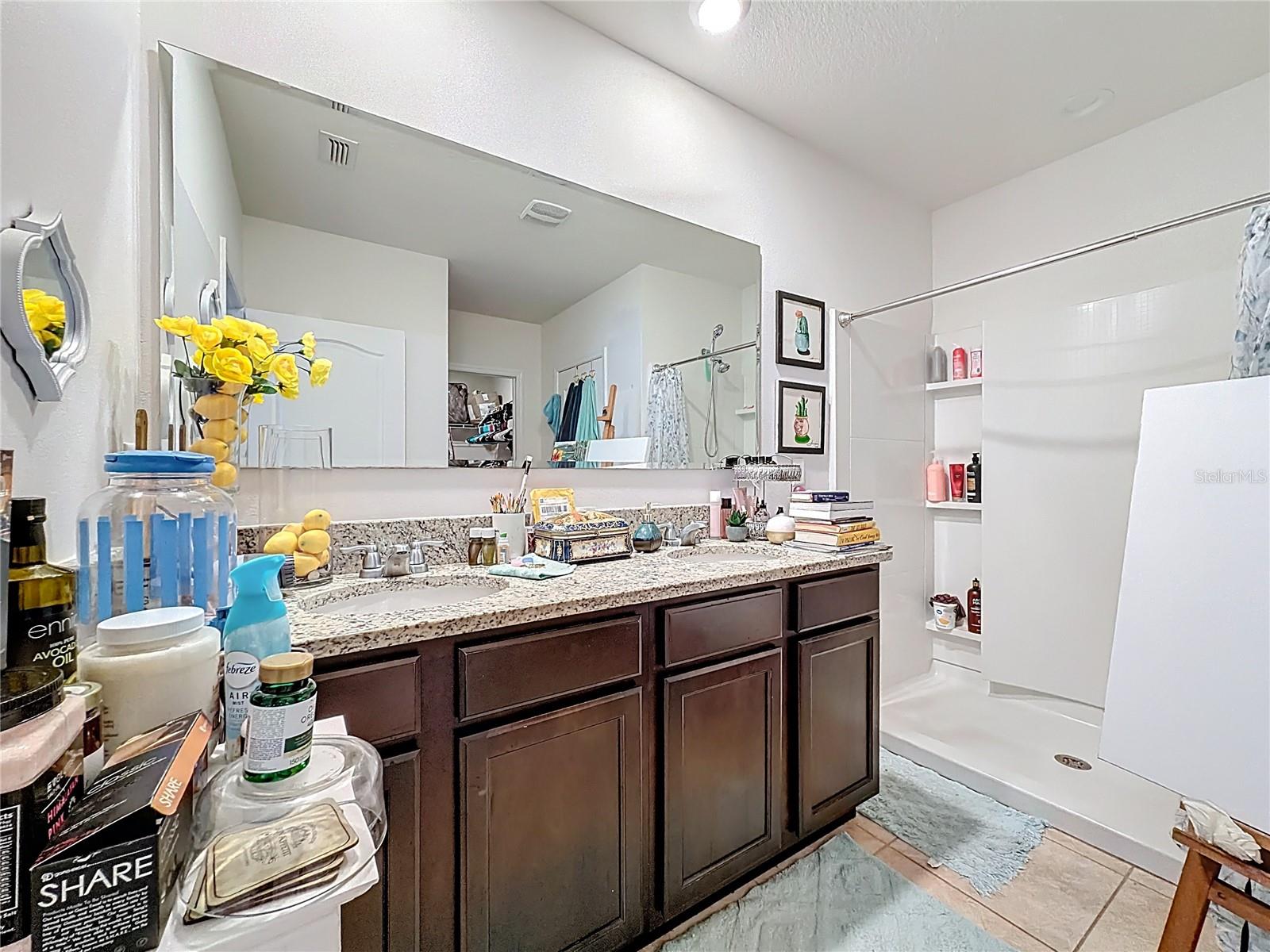 LAKES AT LAUREL HIGHLANDS PHASE 1E - Residential