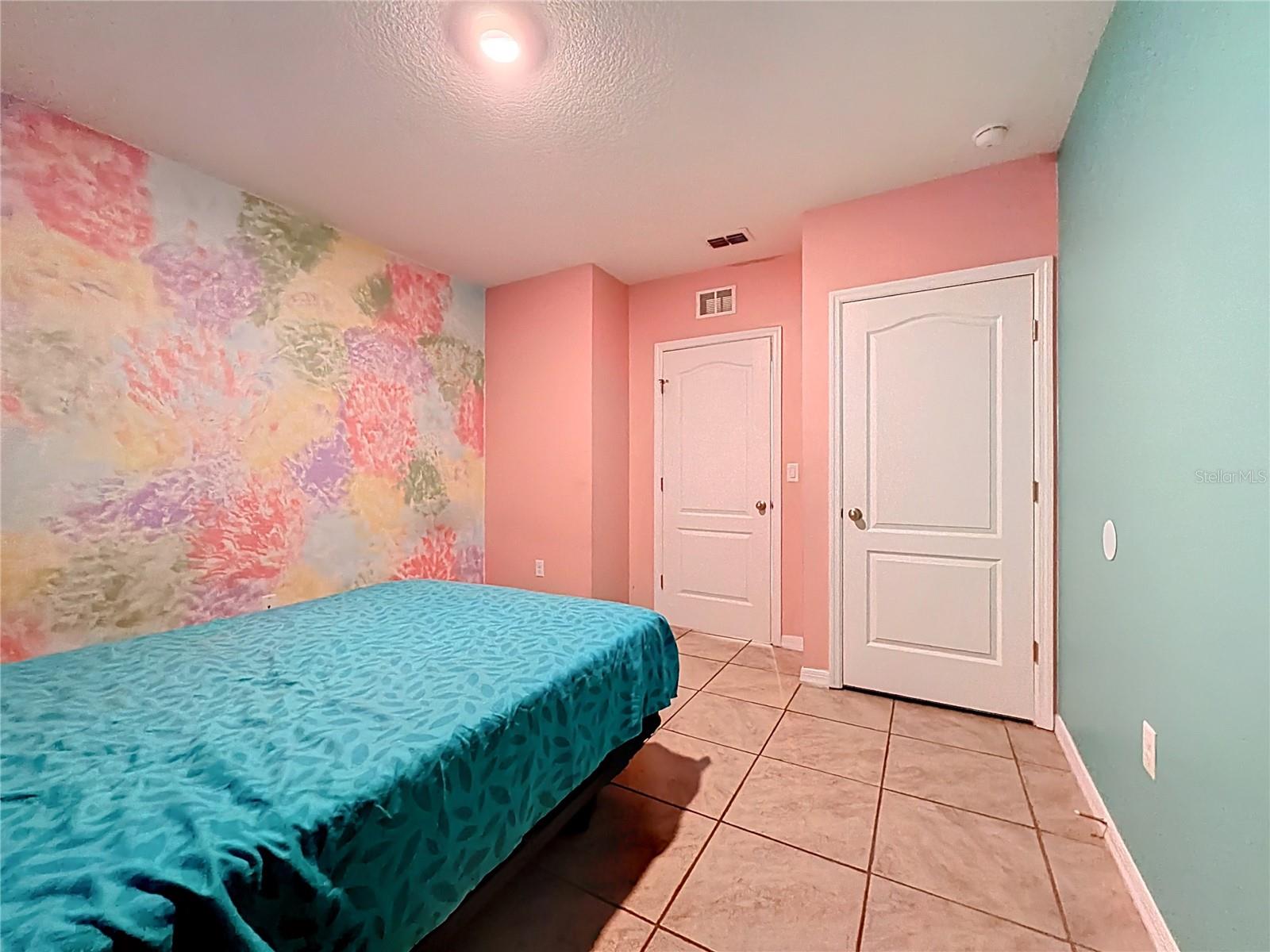 LAKES AT LAUREL HIGHLANDS PHASE 1E - Residential