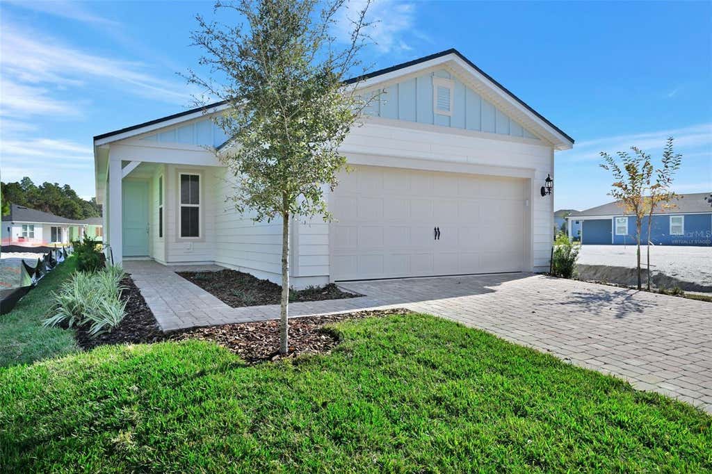 Photo of 343 Fishtail Place, Palm Coast, FL 32164 (MLS # G5116210)