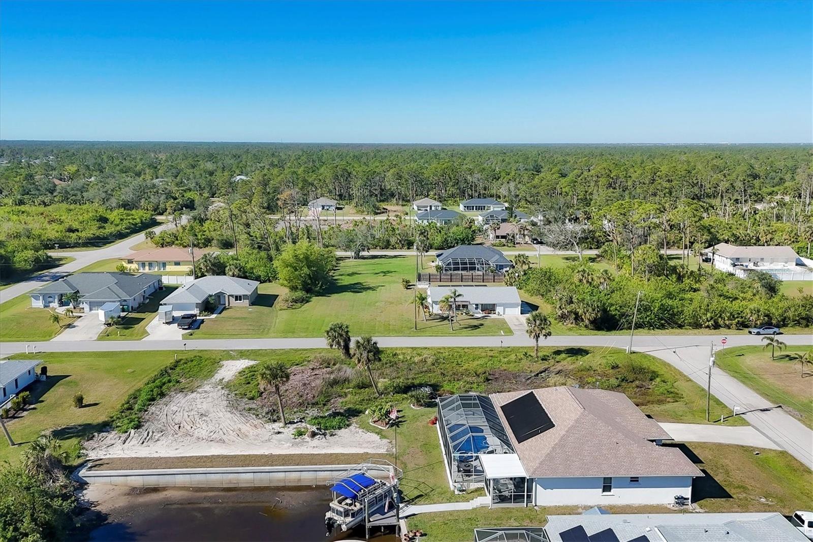 PORT CHARLOTTE SEC 060 - Land