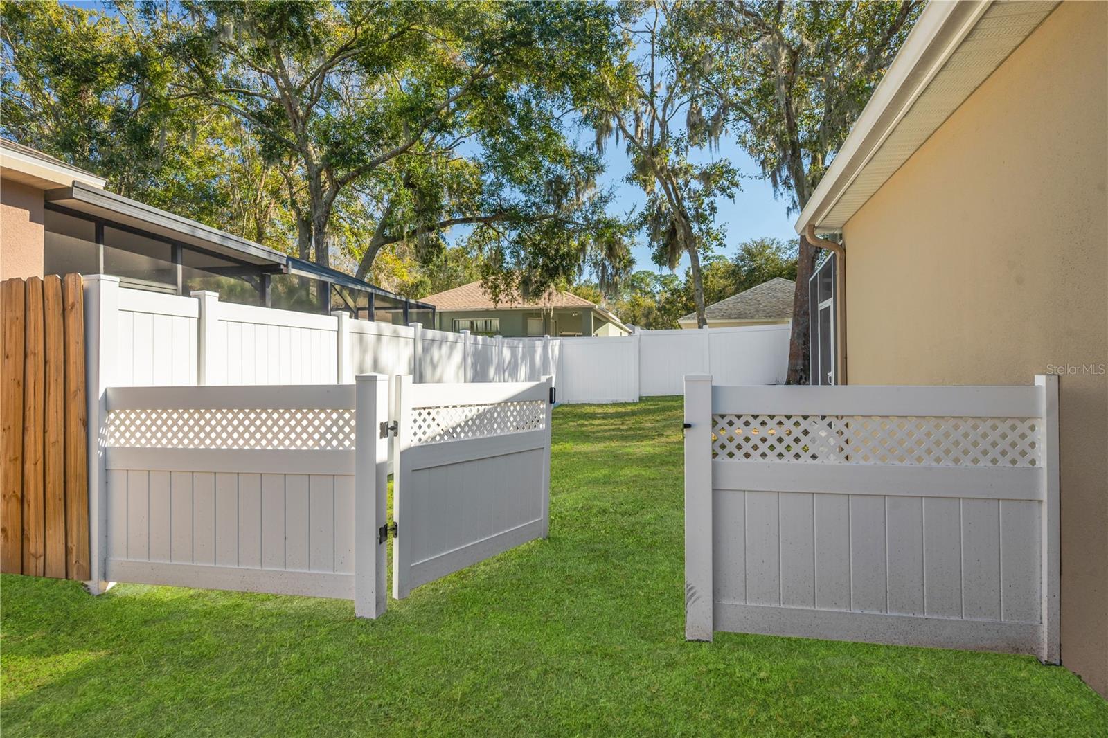 FISHHAWK RANCH PH 1 UNIT 5 - Residential