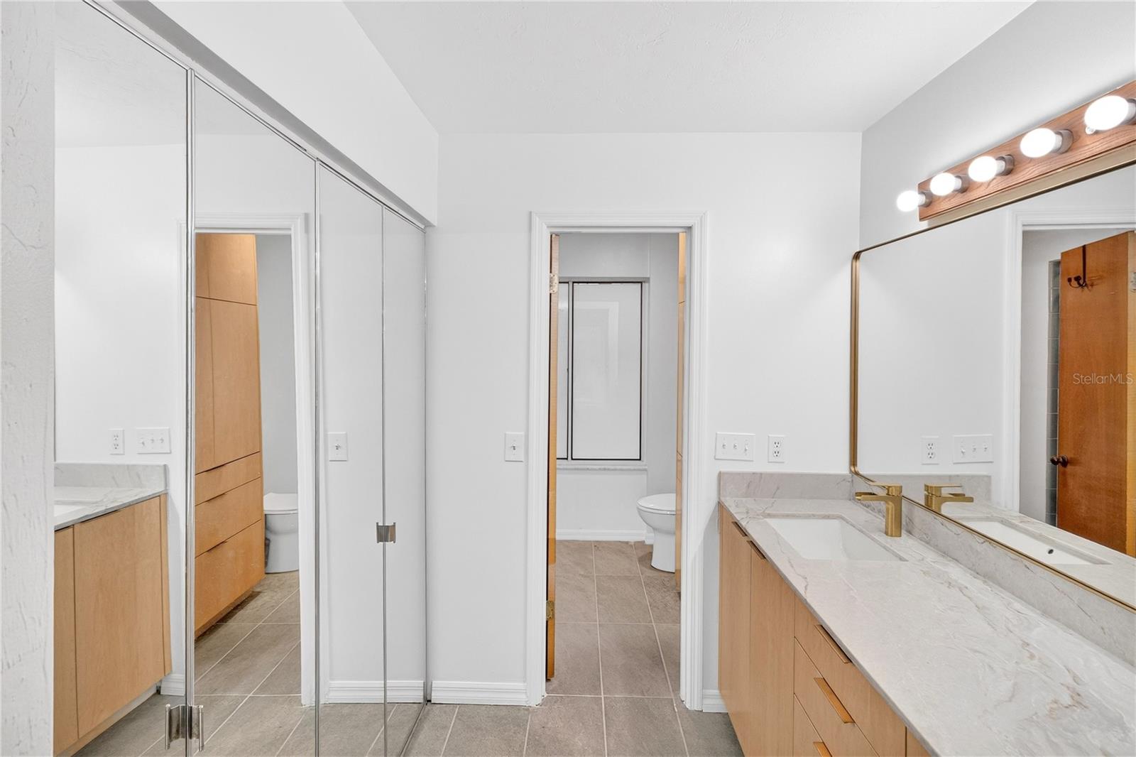 VINTAGE VIEW PH II - Residential