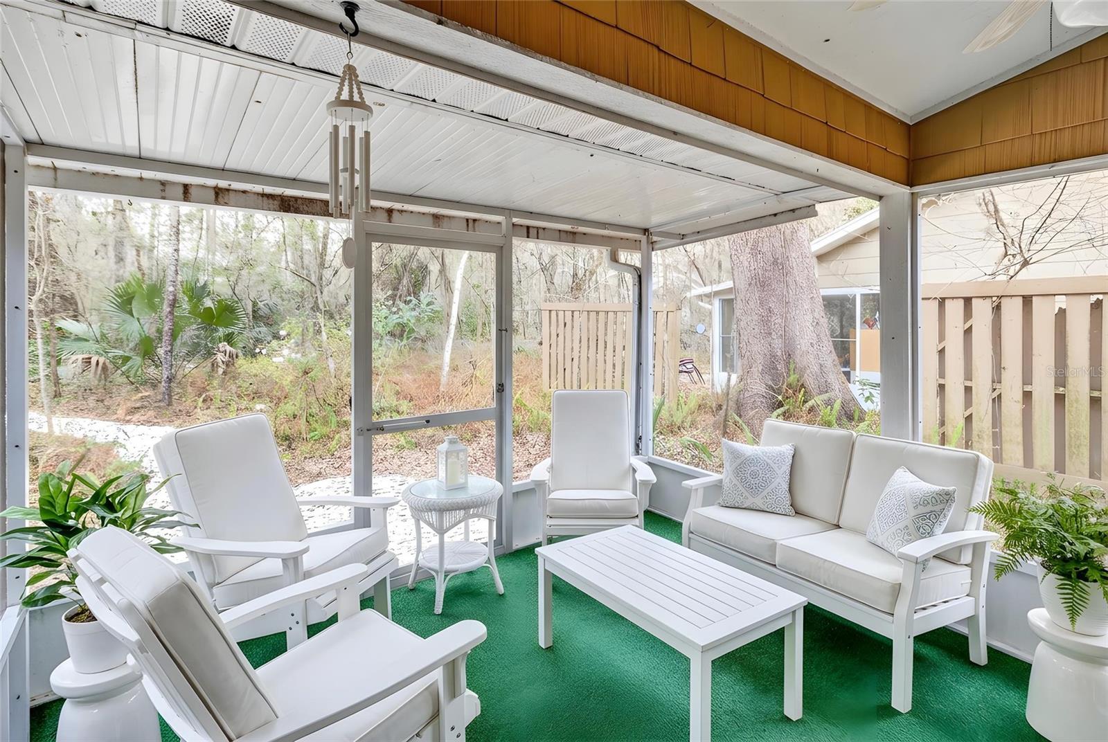 VINTAGE VIEW PH II - Residential