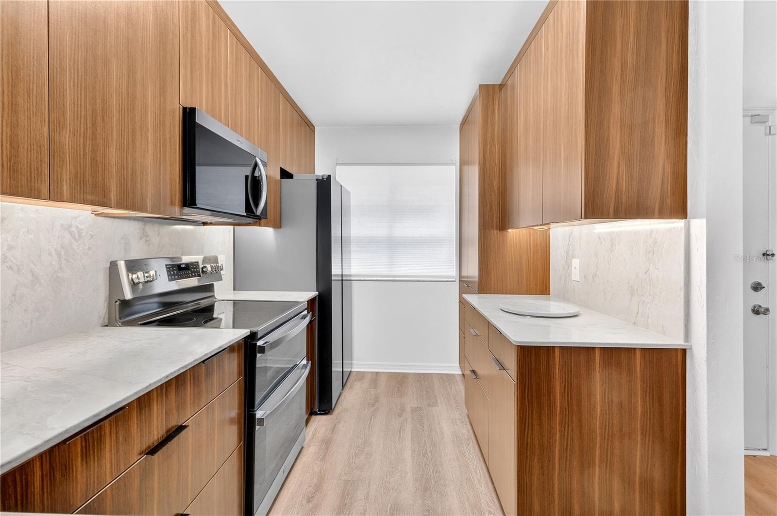 VINTAGE VIEW PH II - Residential