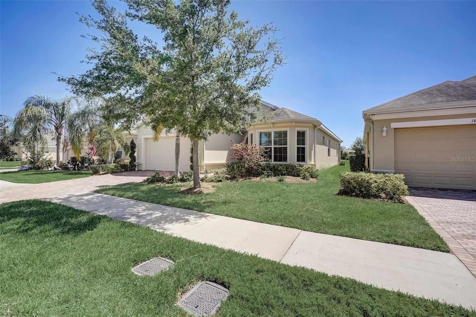 SUN CITY CENTER UNIT 274 & 2 - Residential