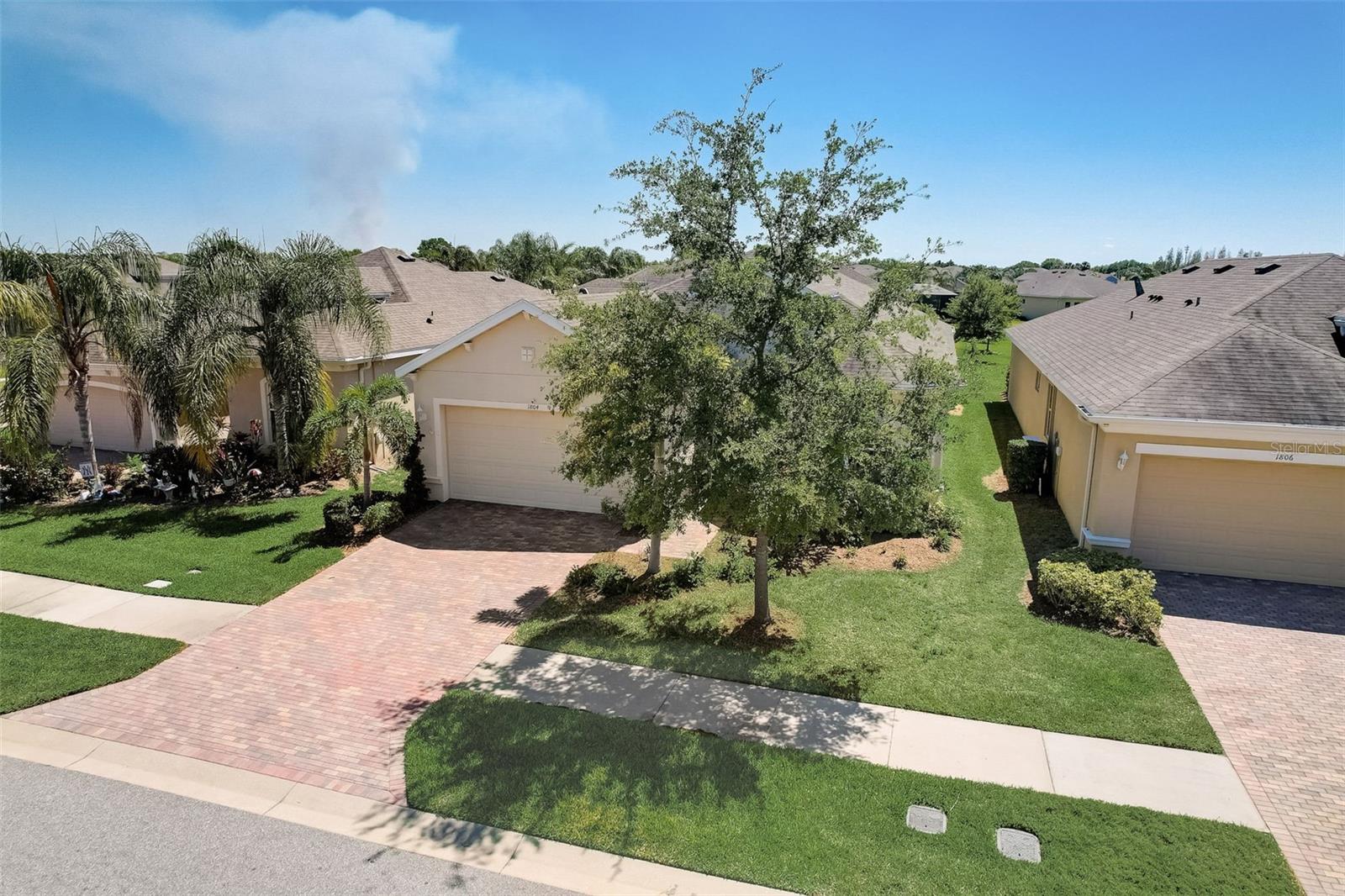 SUN CITY CENTER UNIT 274 & 2 - Residential