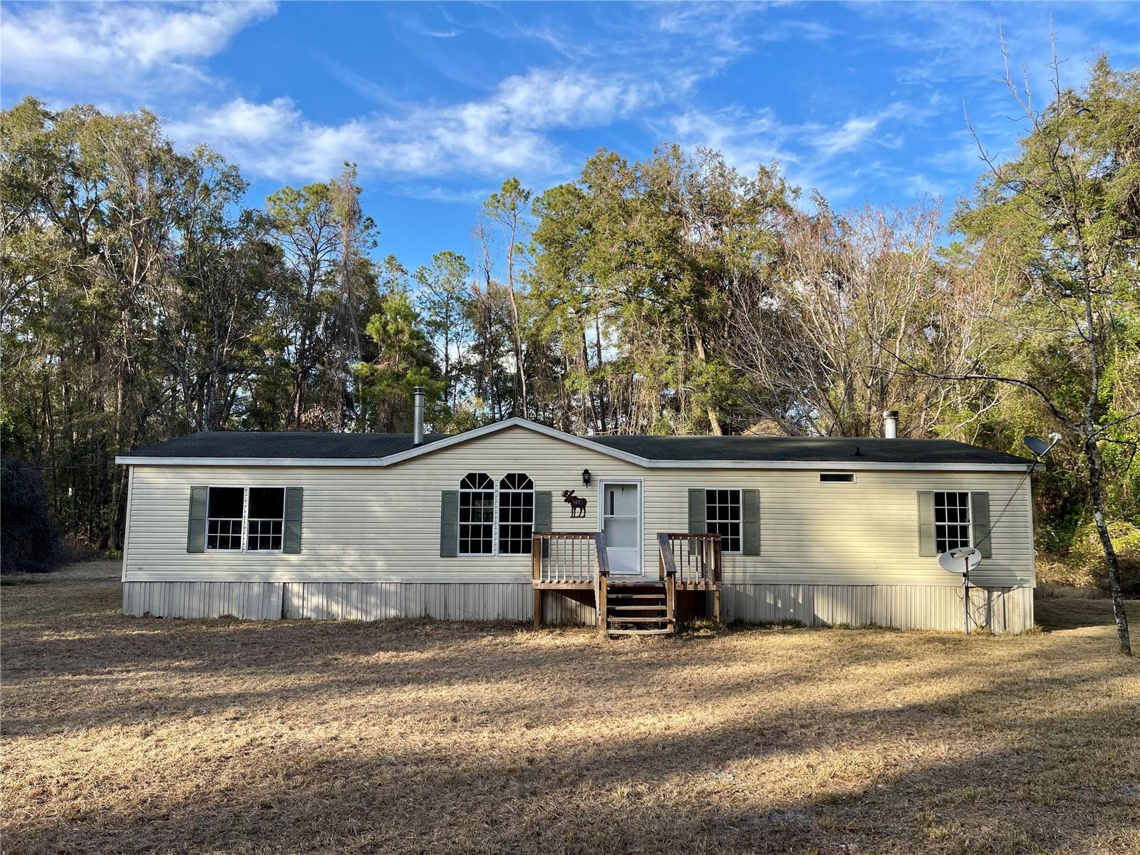 765 SE MAID MARION LANE