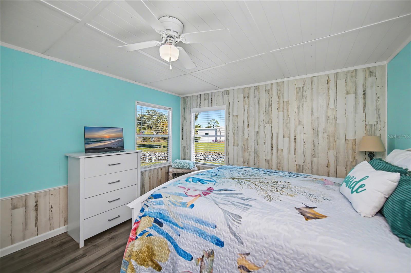 SANDALHAVEN - Residential