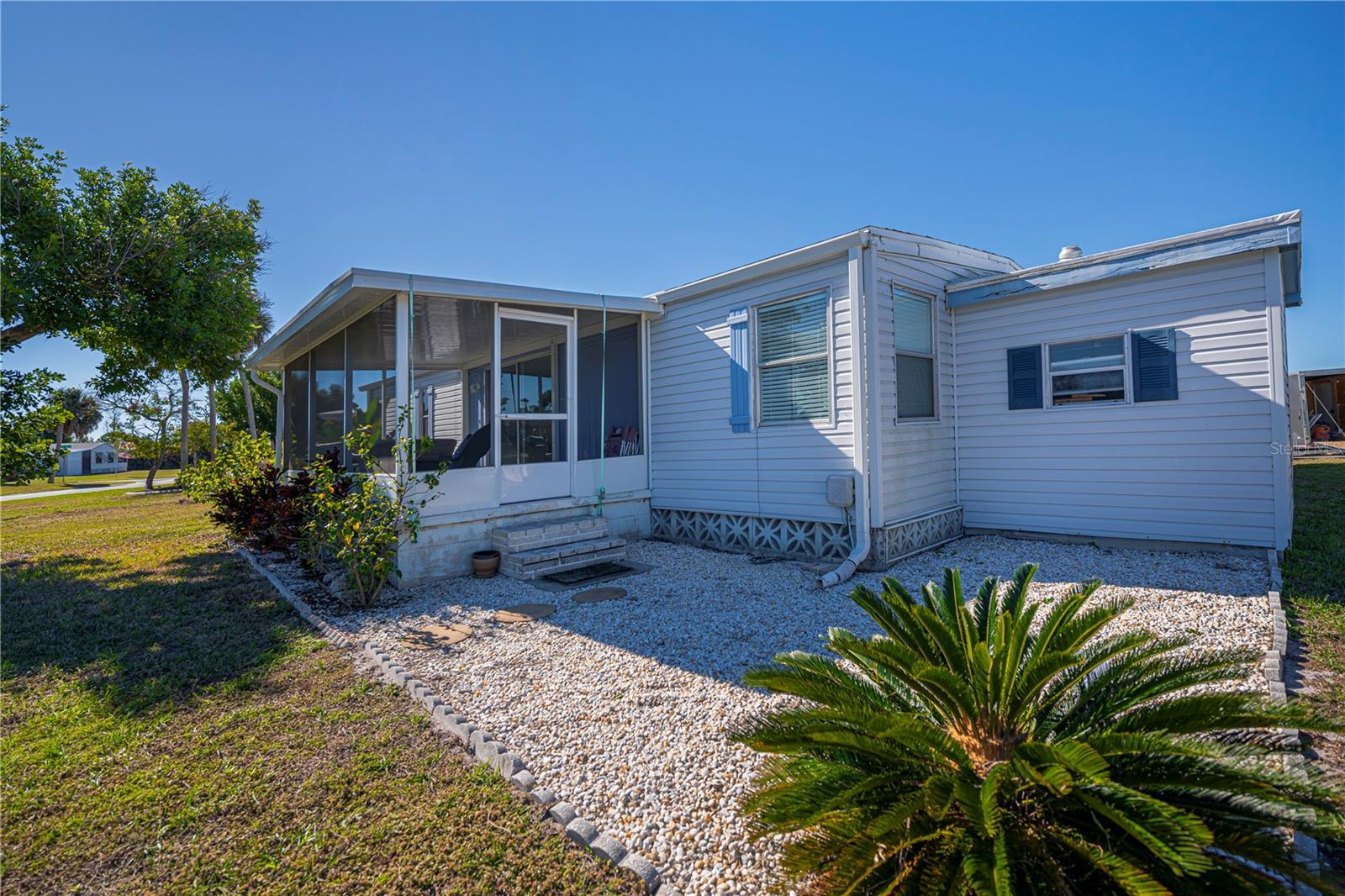 SANDALHAVEN - Residential