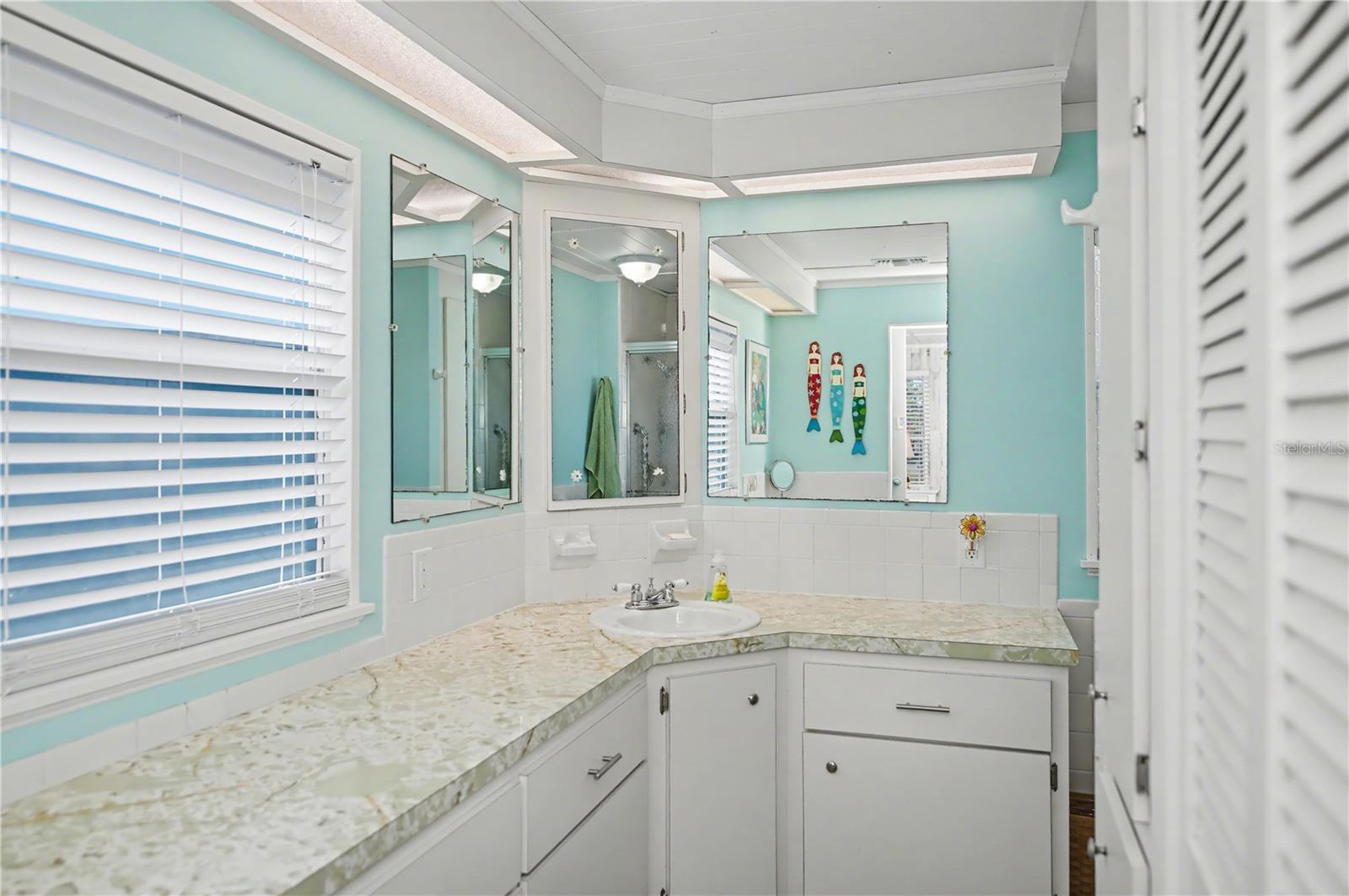 SANDALHAVEN - Residential