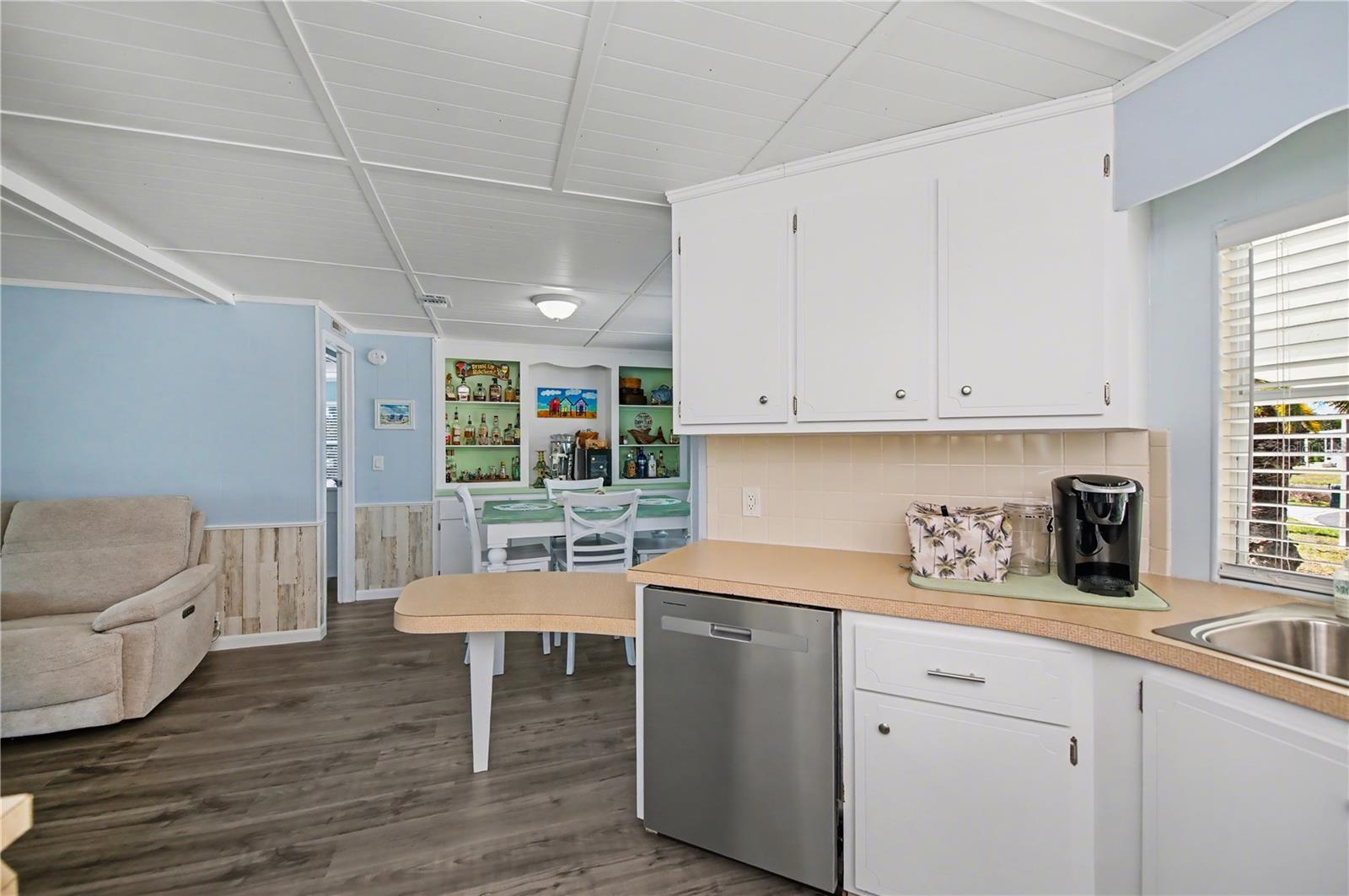 SANDALHAVEN - Residential