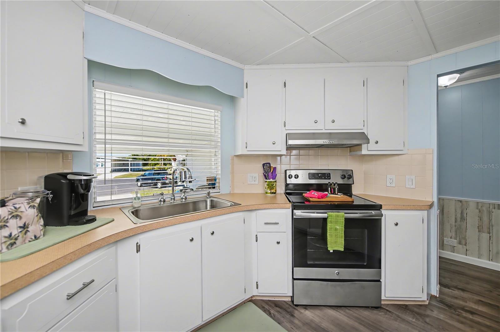 SANDALHAVEN - Residential