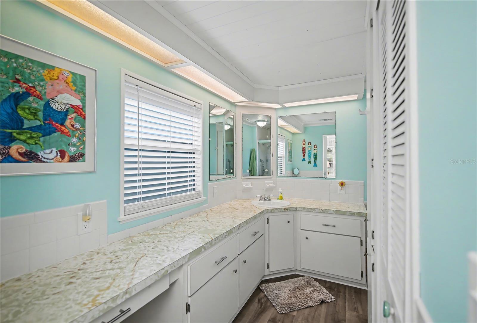 SANDALHAVEN - Residential