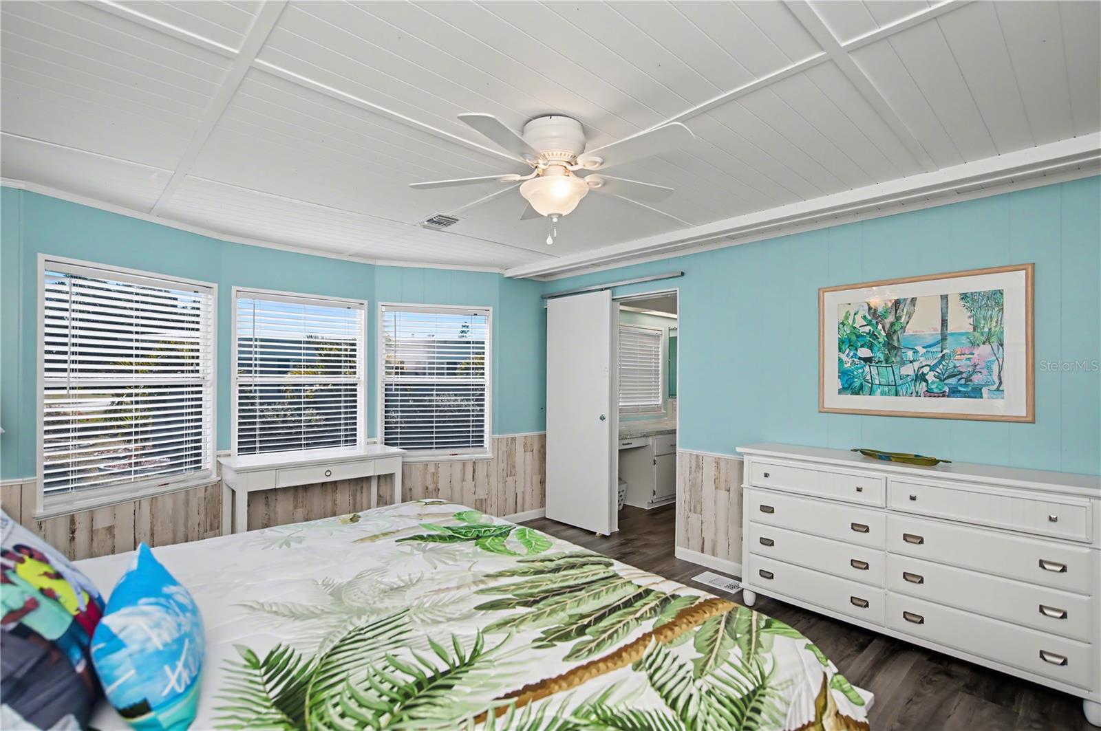 SANDALHAVEN - Residential