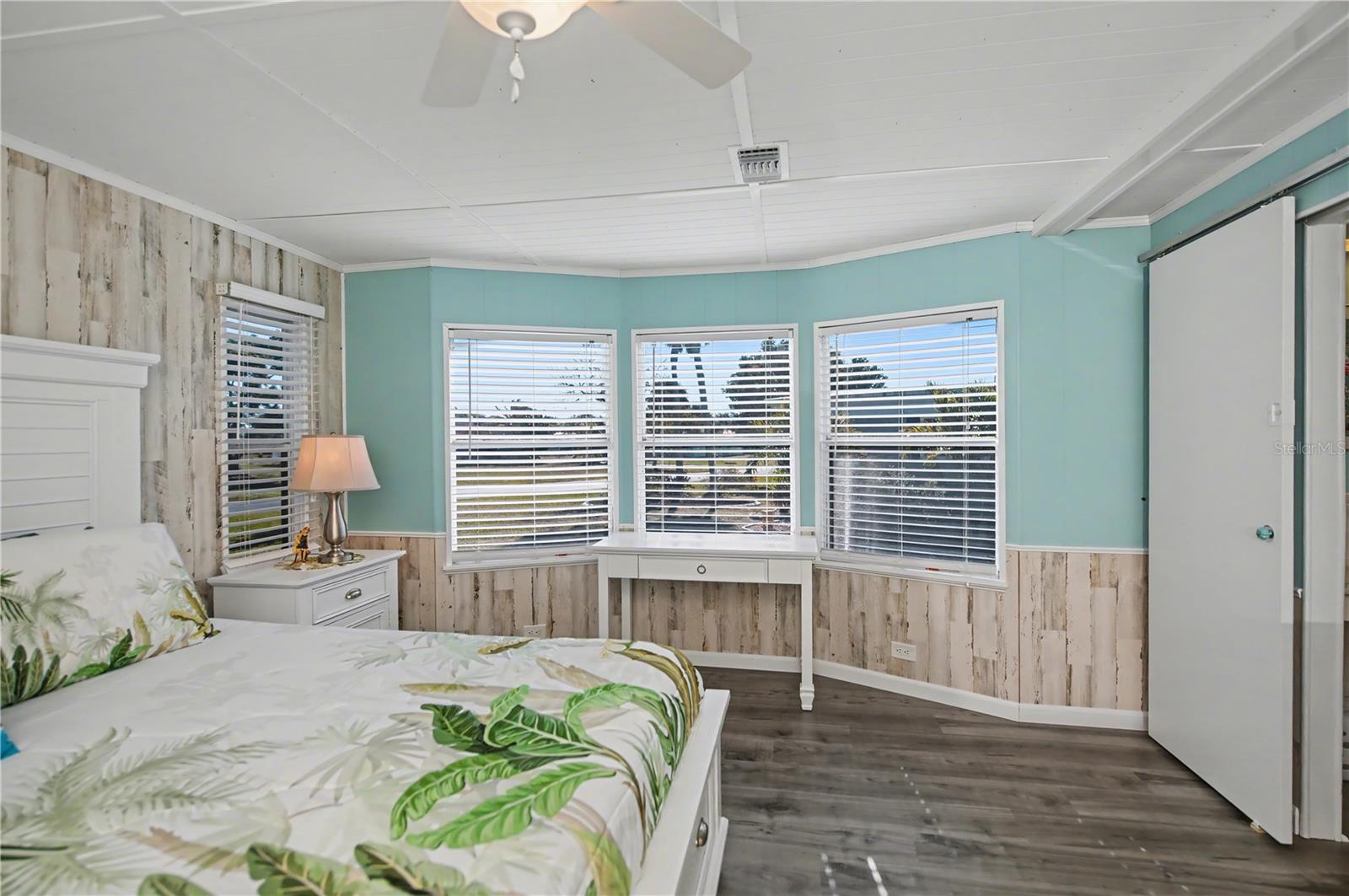 SANDALHAVEN - Residential