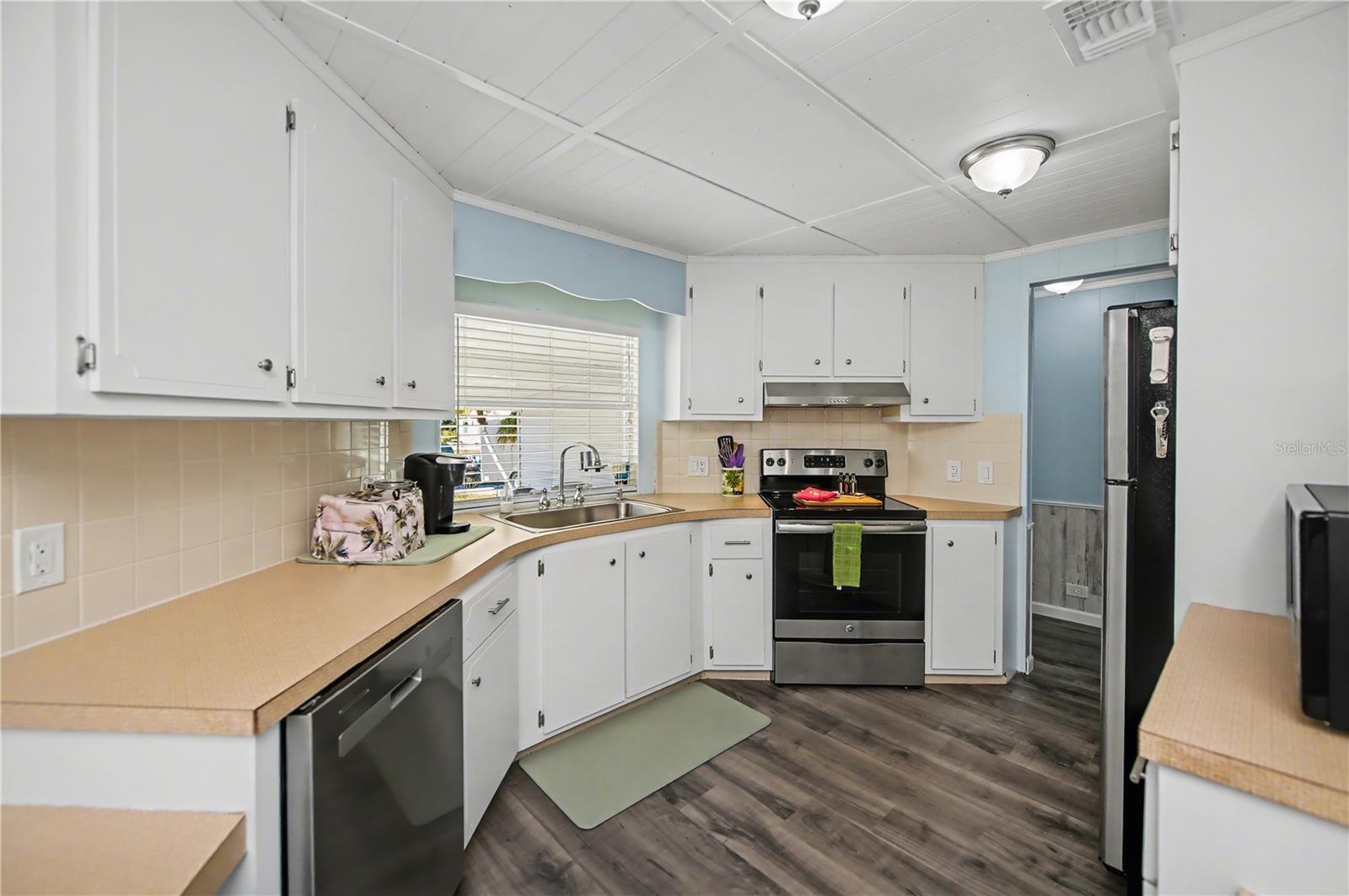 SANDALHAVEN - Residential