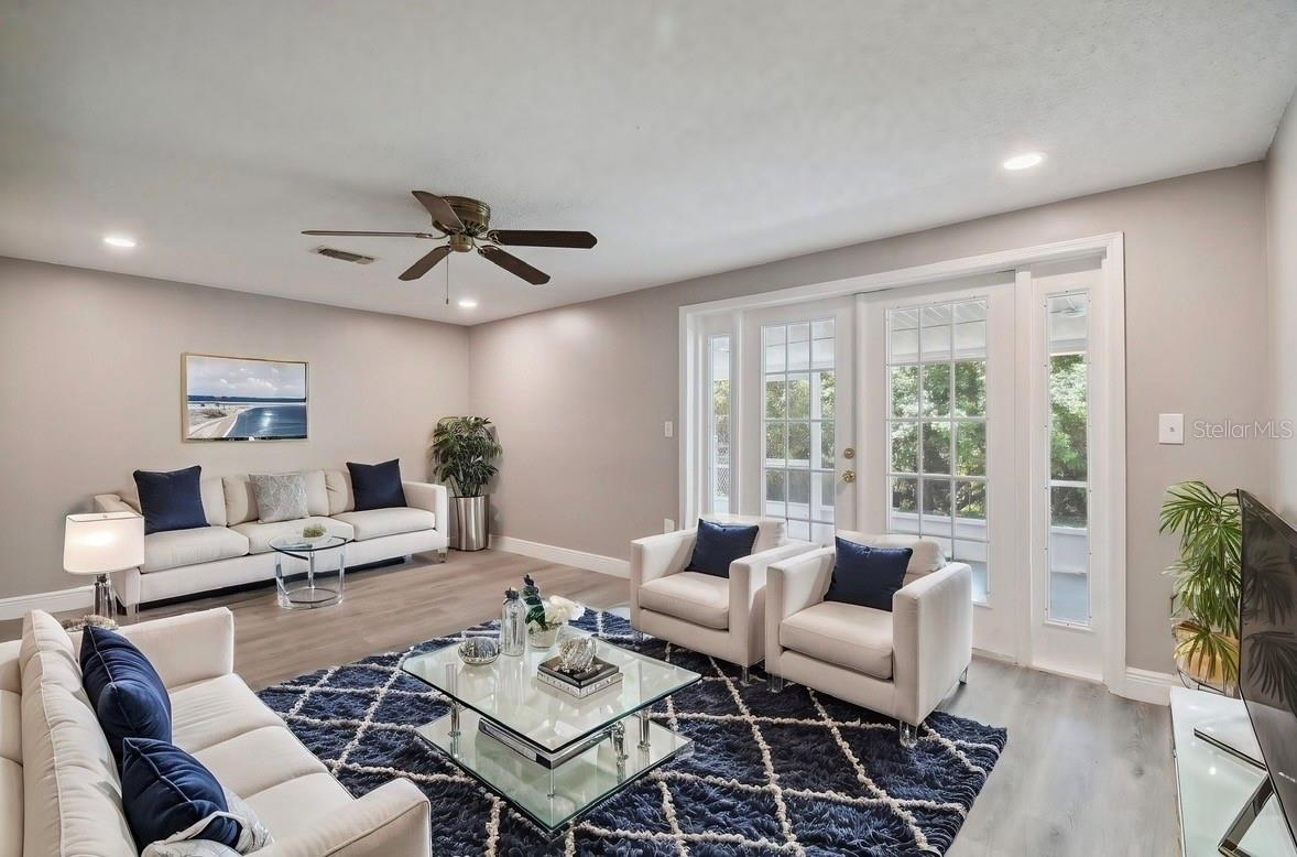 HILLANDALE - Residential