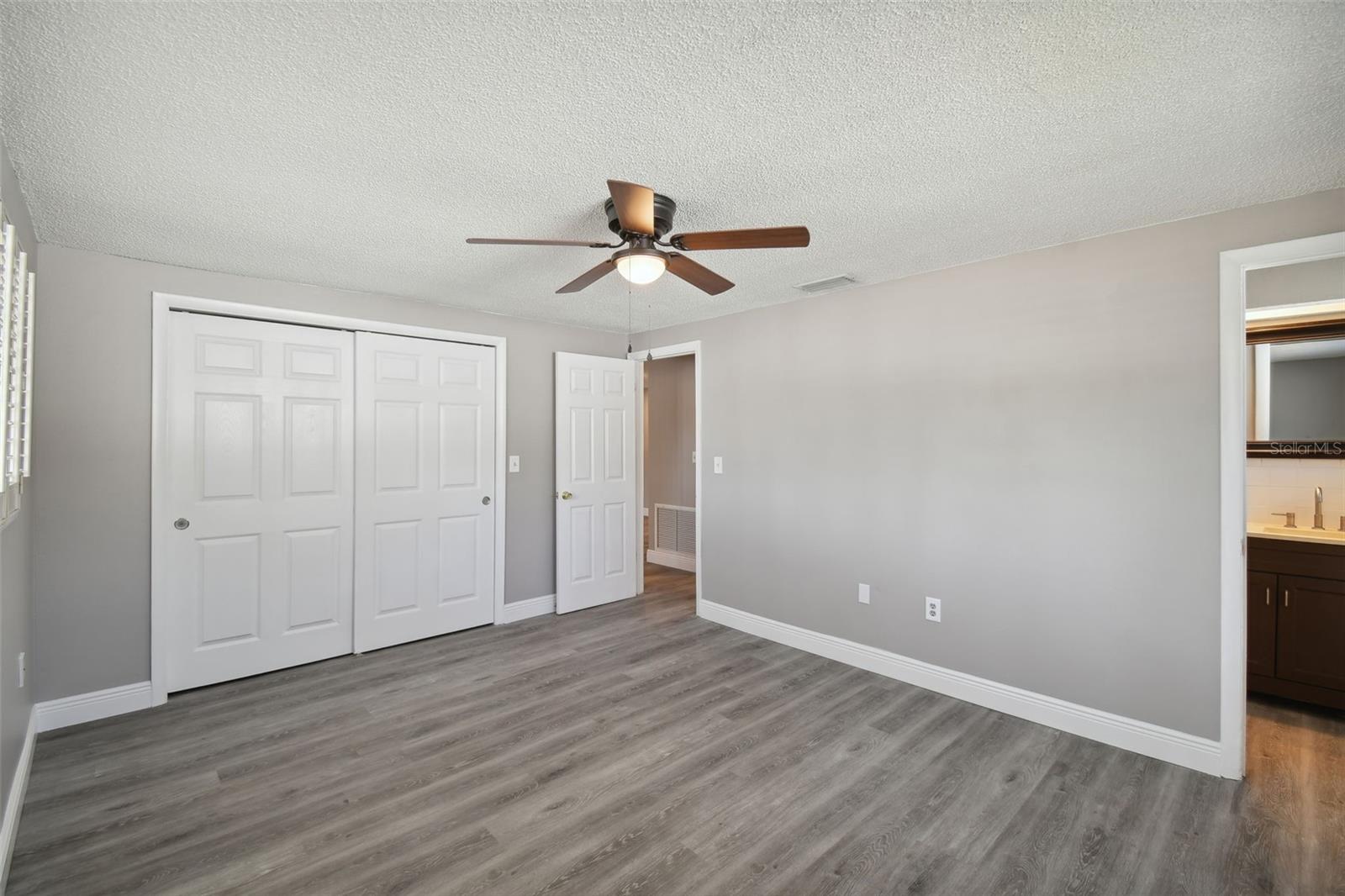 HILLANDALE - Residential