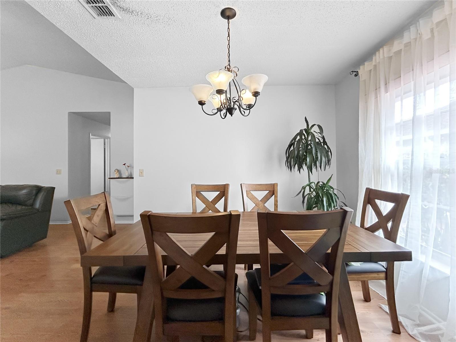 INDIAN WELLS - Residential Lease