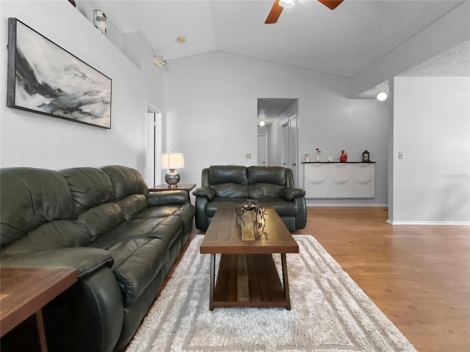 INDIAN WELLS - Residential Lease