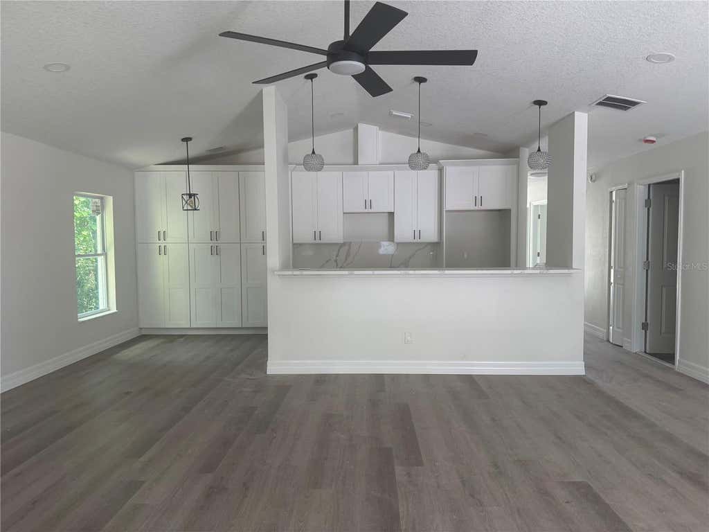 Photo of 2017 E Seward Street, Tampa, FL 33604 (MLS # TB8496340)