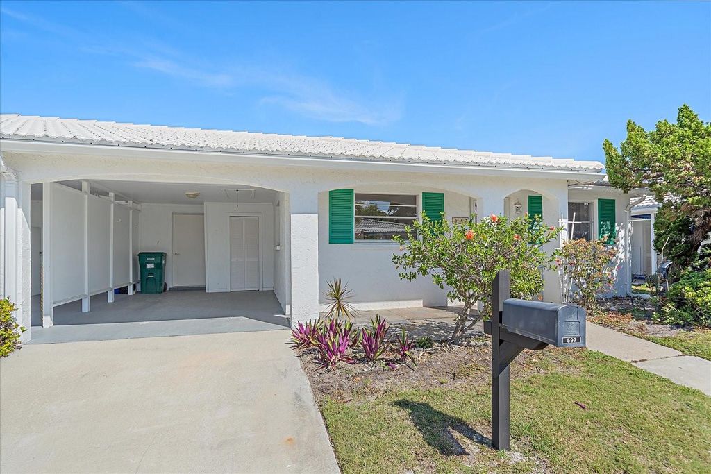 Photo of 597 Spanish Drive N #12, Longboat Key, FL 34228 (MLS # A4690602)