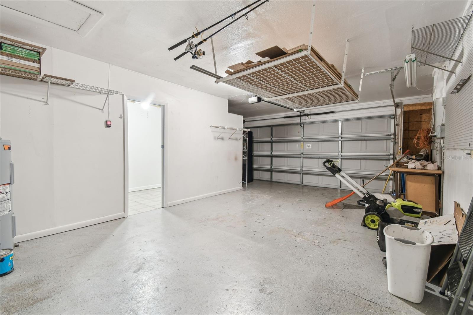 RAINTREE TERRACE SUB W - Residential