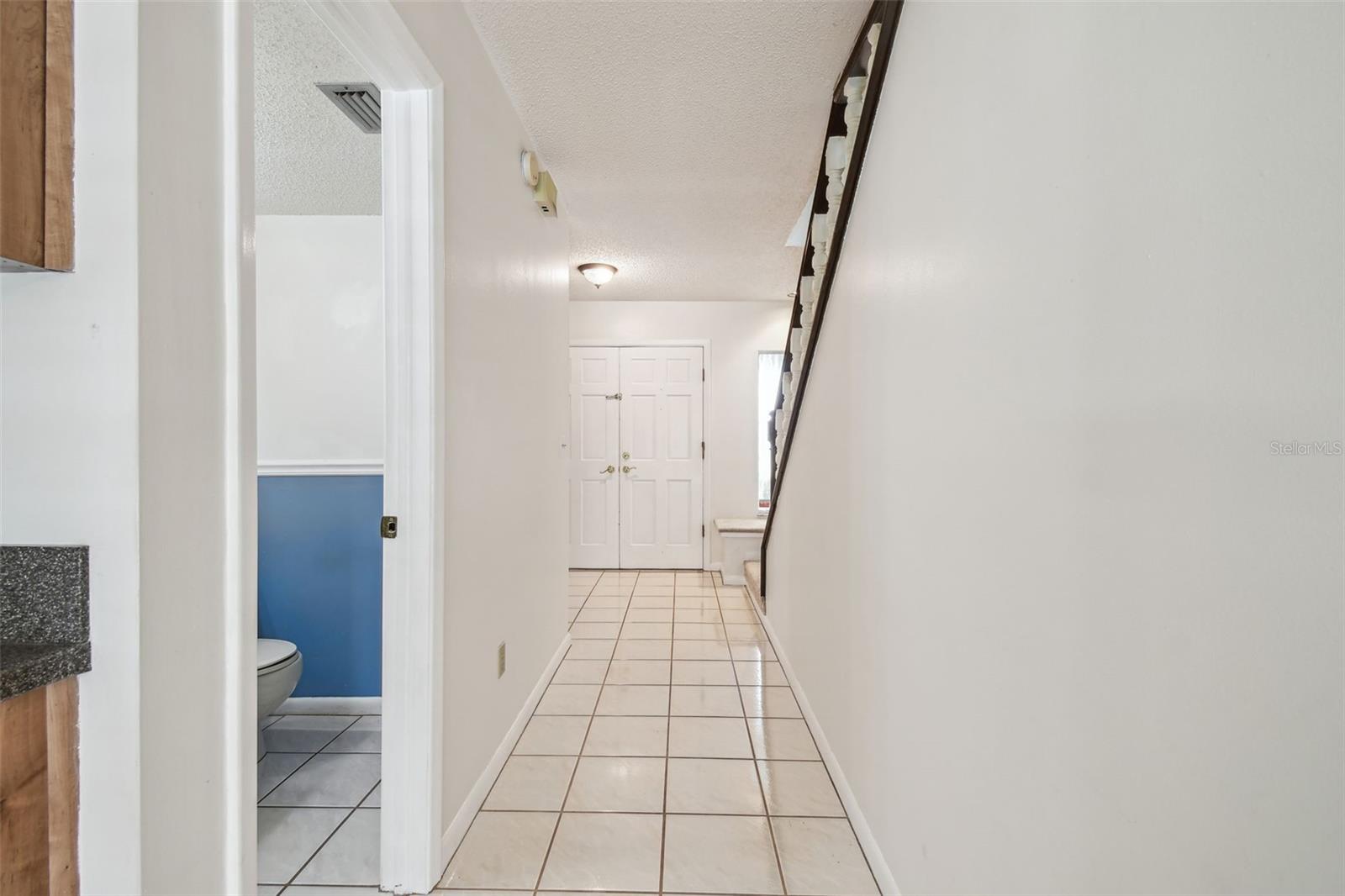 RAINTREE TERRACE SUB W - Residential