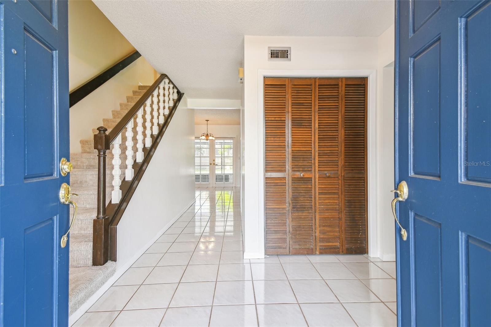 RAINTREE TERRACE SUB W - Residential