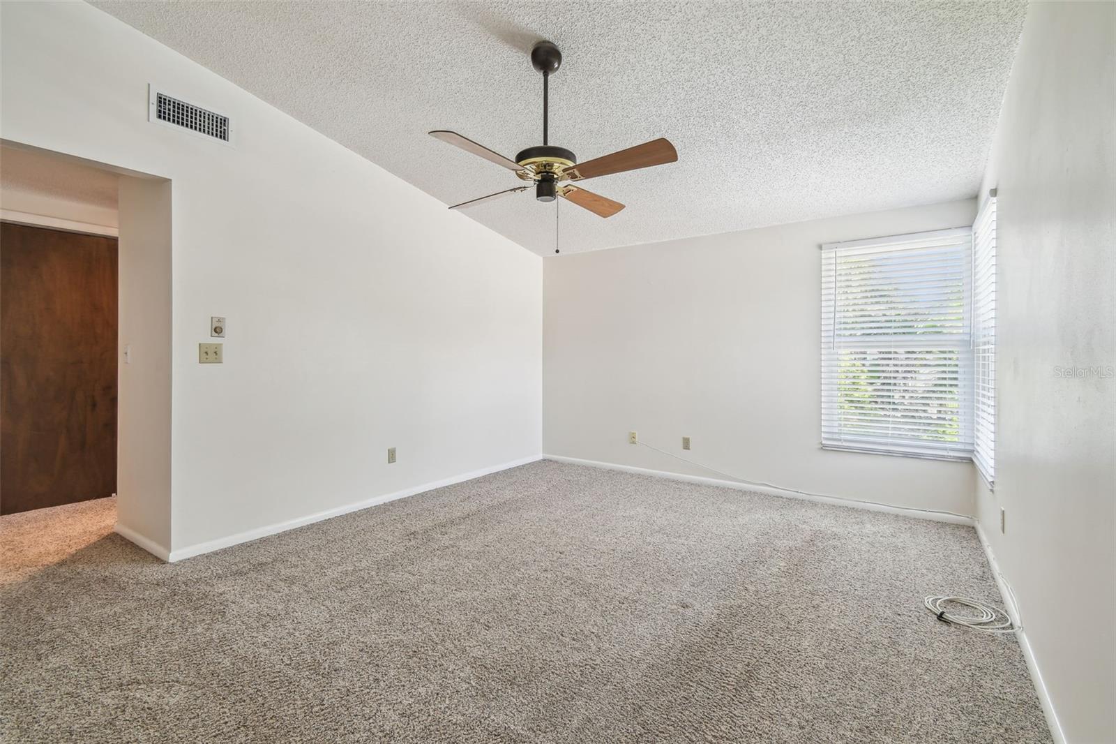 RAINTREE TERRACE SUB W - Residential