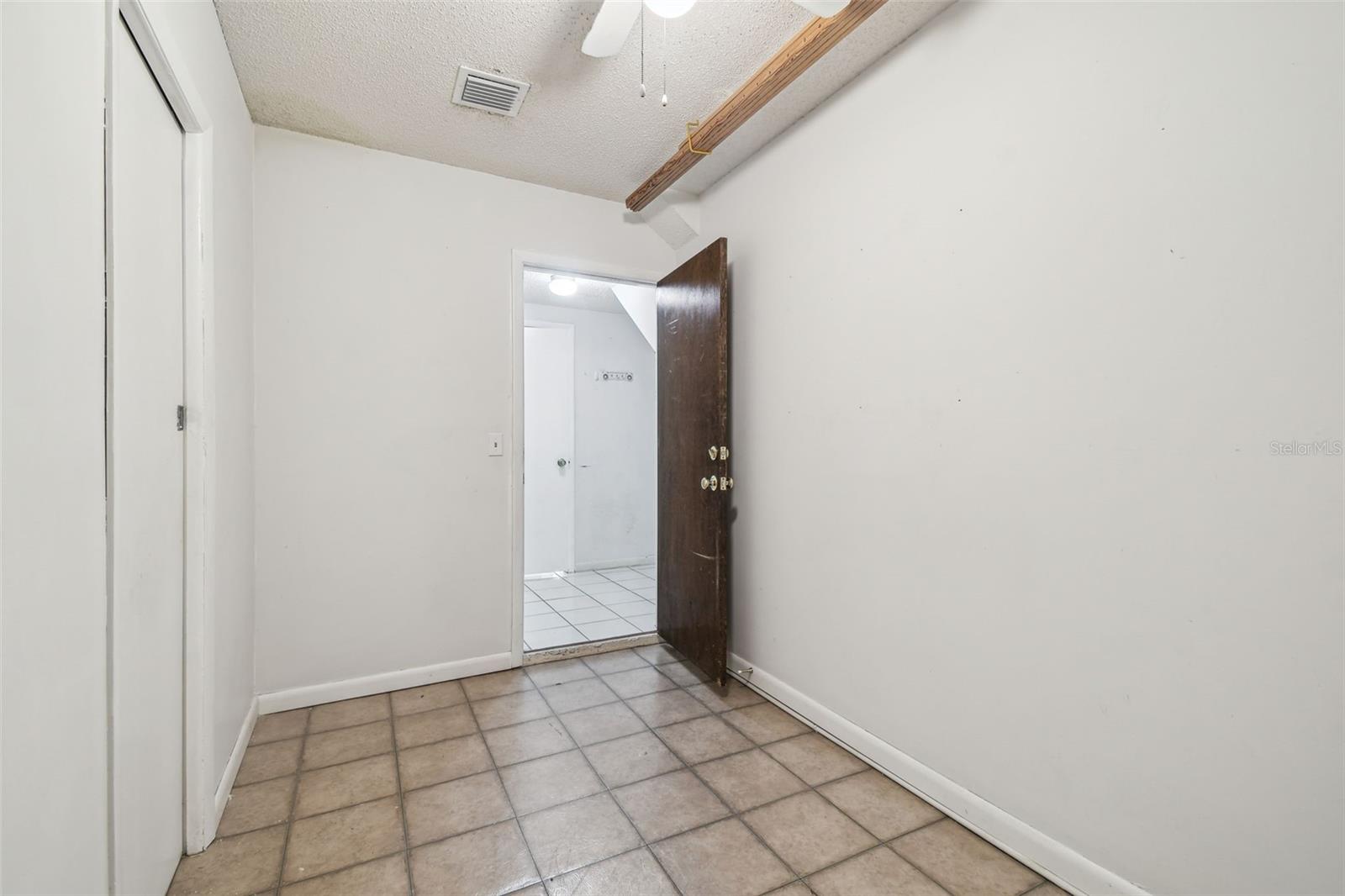 RAINTREE TERRACE SUB W - Residential