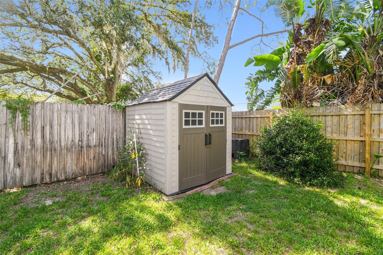 RAINTREE TERRACE SUB W - Residential