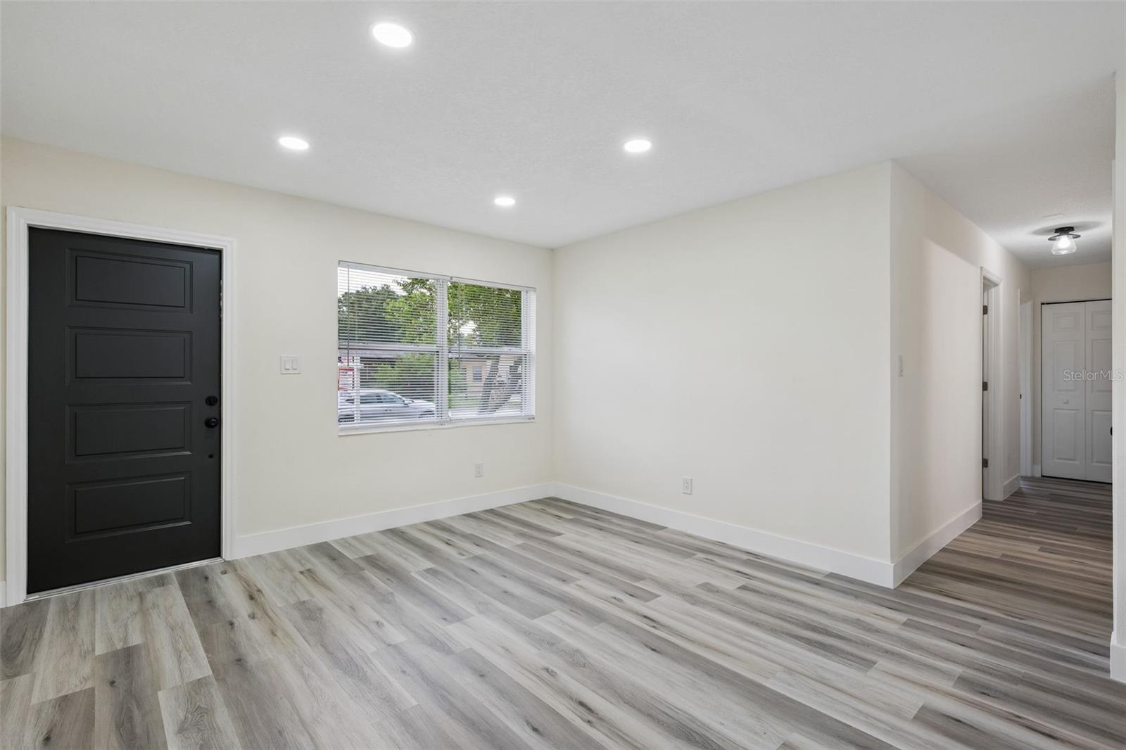 Search 2 726 CORNELIA COURT