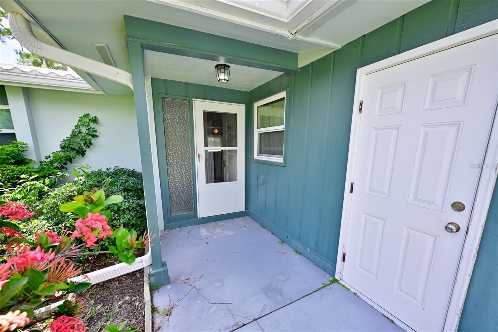 1614 STAFFORD LANE 1206