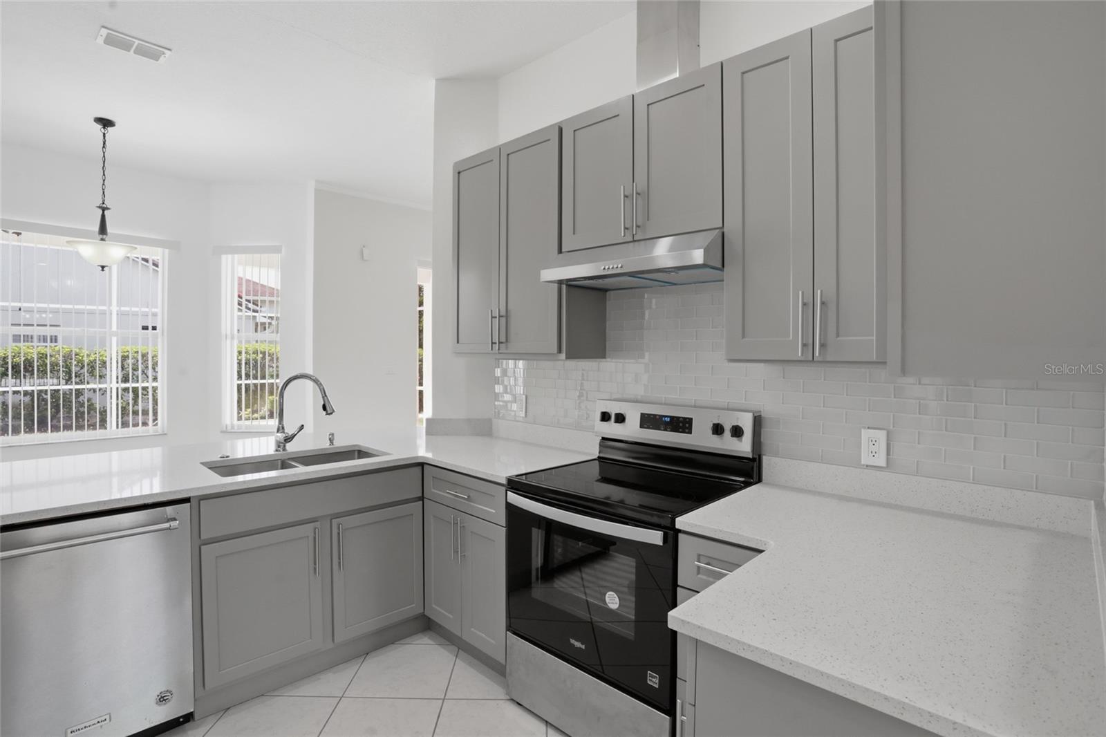 WESTLAKE HAMMOCK PH 2 - Residential