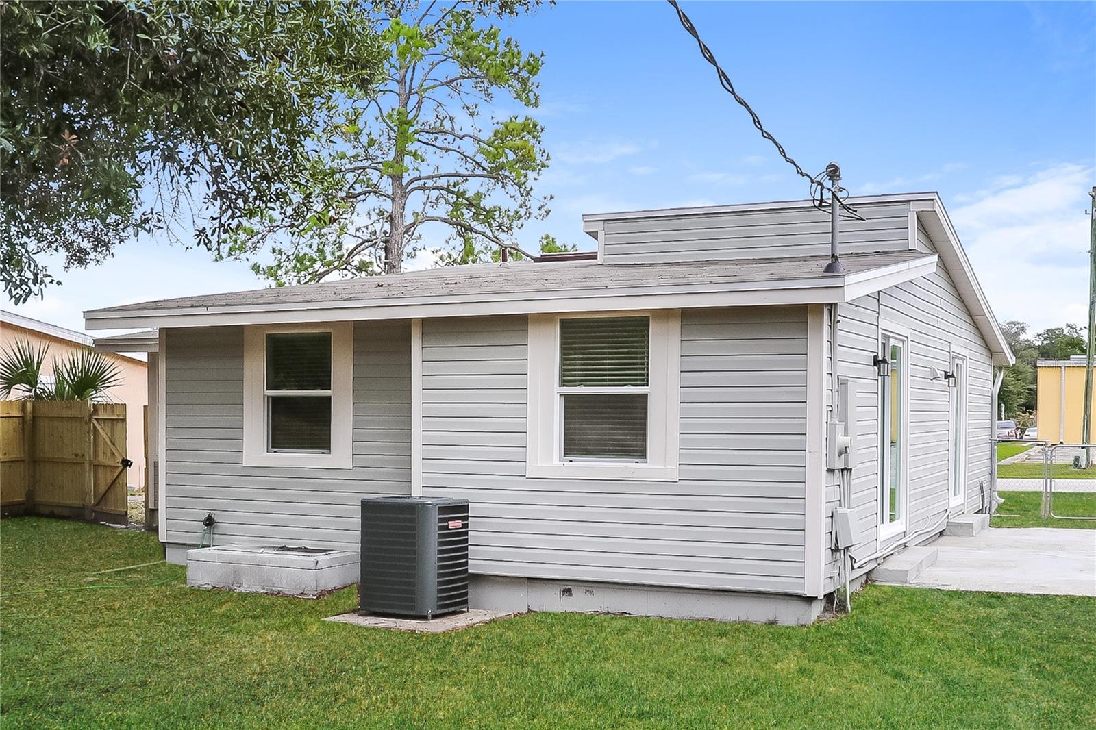 DREAMWOLD 3RD SEC - Residential Lease