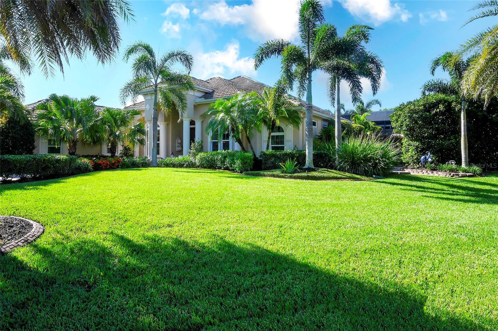 2338 LITTLE COUNTRY ROAD