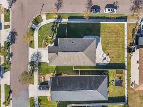 A home in LAND O LAKES